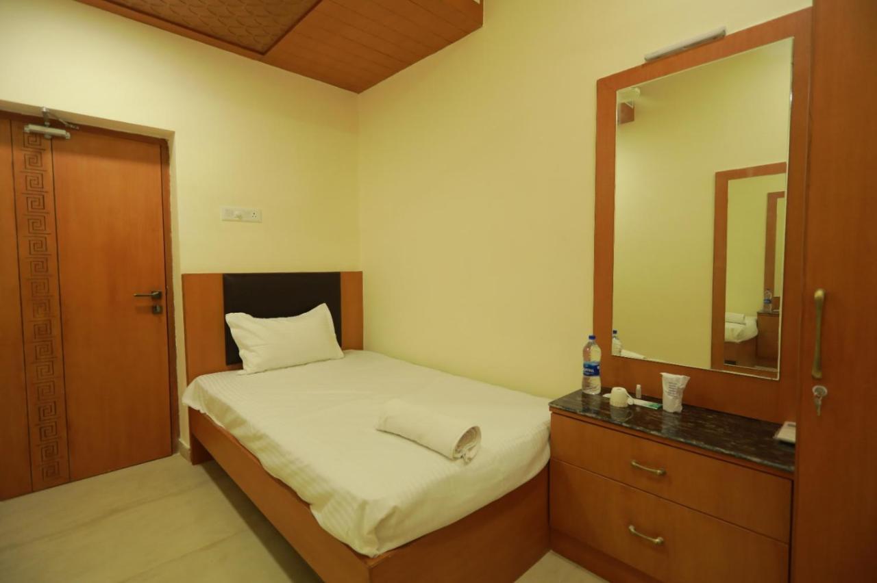 Hotel Ashok Palace Karūr Exteriér fotografie